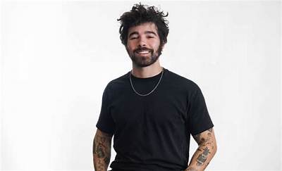 Andre Benz Net Worth, Age, Height, Bio, Birthday, Wiki!