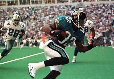 Andre' Woodson - Age, Net Worth, Height, Bio, Wiki!