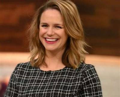 Andrea Barber Net Worth, Age, Height, Bio, Birthday, Wiki!