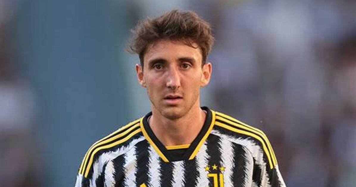 Andrea Cambiaso - Net Worth, Age, Height, Birthday, Bio, Wiki!