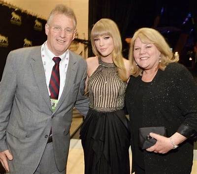 Andrea Swift Net Worth, Age, Height, Bio, Birthday, Wiki!