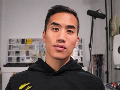 Andrew Huang Net Worth, Age, Height, Bio, Birthday, Wiki!