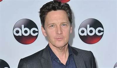 Andrew Mccarthy Net Worth, Age, Height, Bio, Birthday, Wiki!