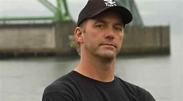 Andy Hillstrand Net Worth, Age, Height, Bio, Birthday, Wiki!