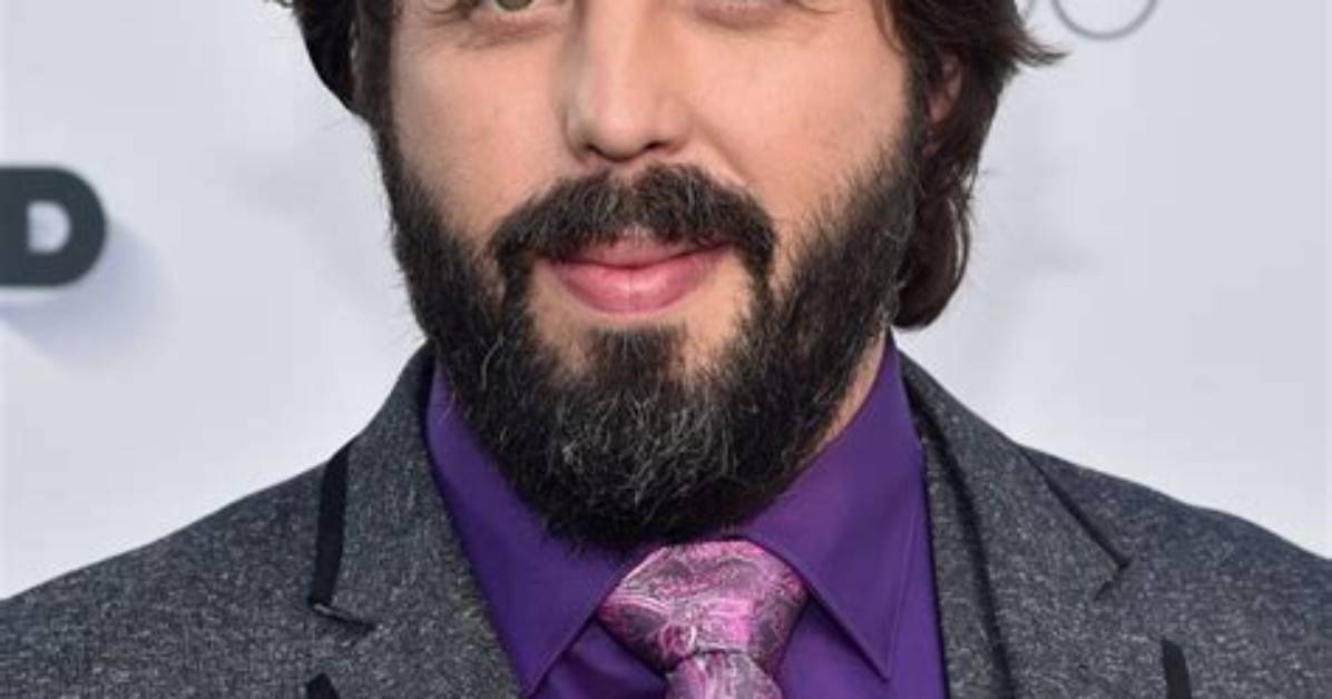 Angus Sampson - Net Worth, Age, Height, Birthday, Bio, Wiki!