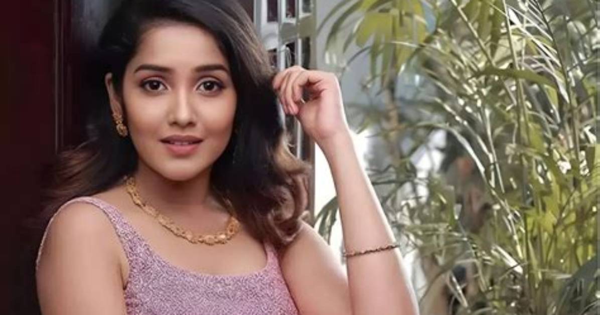 Anikha Surendran Net Worth, Age, Height, Bio, Birthday, Wiki!