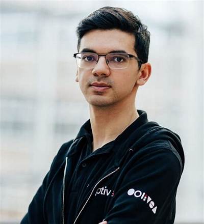 Anish Giri Net Worth, Age, Height, Bio, Birthday, Wiki!