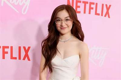 Anna Cathcart Net Worth, Age, Height, Bio, Birthday, Wiki!