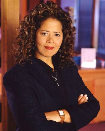 Anna Deavere Smith - Net Worth, Age, Height, Birthday, Bio, Wiki!