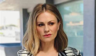 Anna Paquin Net Worth, Age, Height, Bio, Birthday, Wiki!