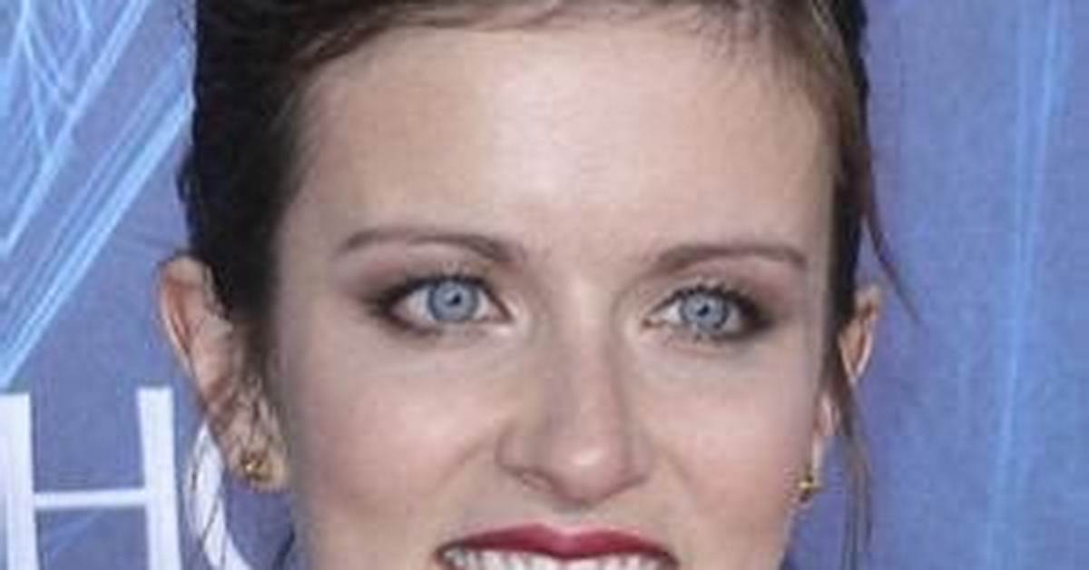 Anna Wood - Net Worth, Age, Height, Birthday, Bio, Wiki!