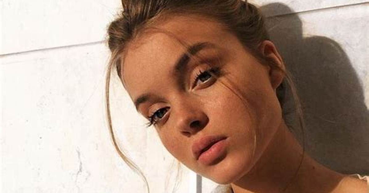 Anna Zak Net Worth, Age, Height, Bio, Birthday, Wiki!
