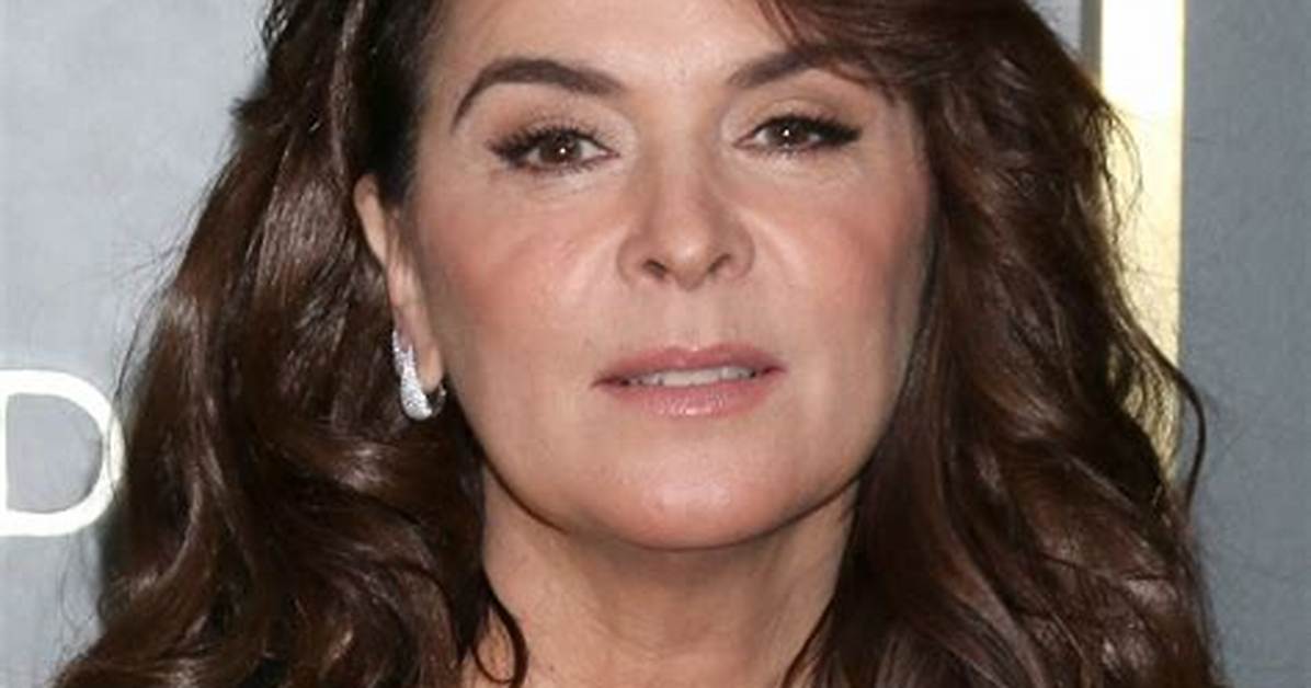 Annabella Sciorra Net Worth, Age, Height, Bio, Birthday, Wiki!