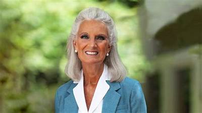 Anne Graham Lotz Net Worth 2024, Age, Height, Bio, Birthday, Wiki!