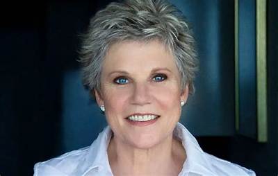 Anne Murray Net Worth, Age, Height, Bio, Birthday, Wiki!