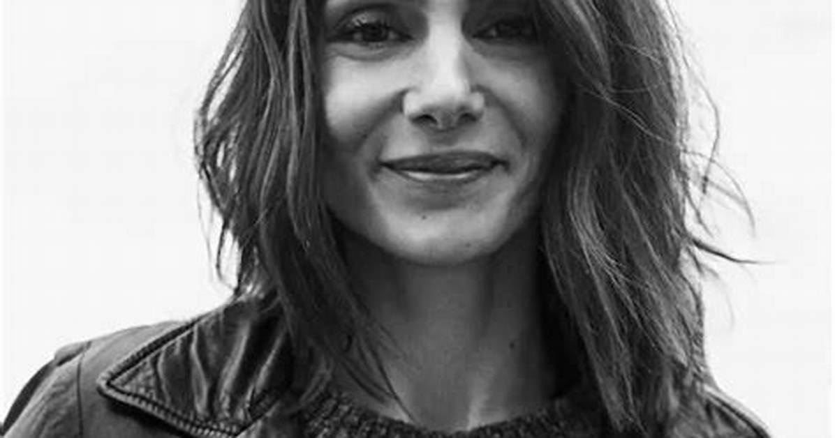 Annie M. Briggs - Net Worth, Age, Height, Birthday, Bio, Wiki!