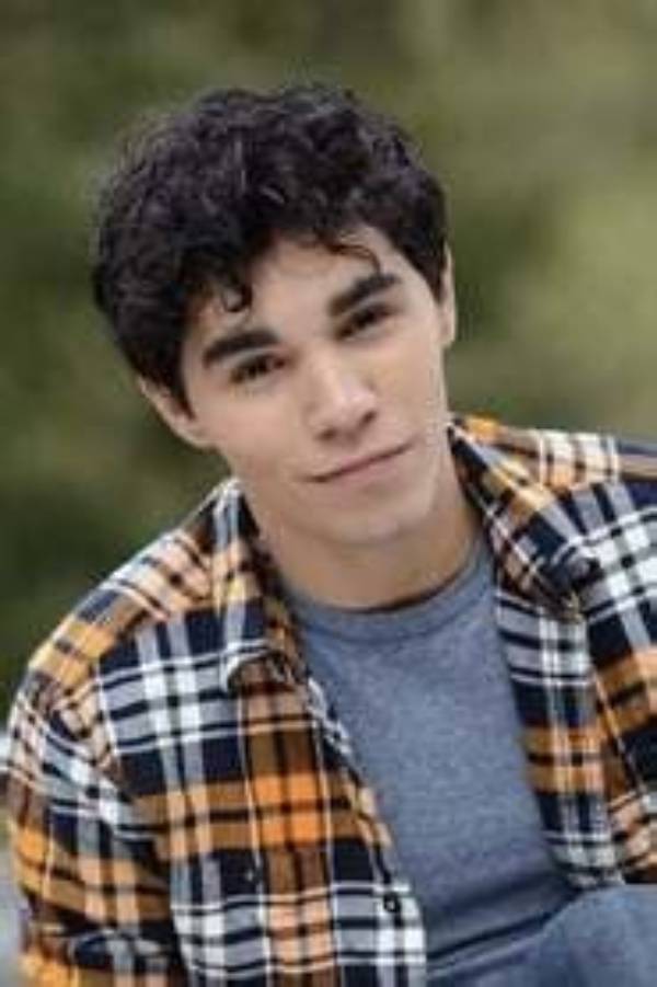Anthony Lee Medina - Net Worth, Age, Height, Birthday, Bio, Wiki!