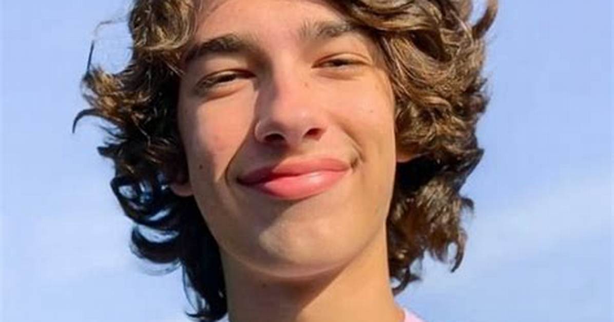 Anthony Levine Net Worth, Age, Height, Bio, Birthday, Wiki!