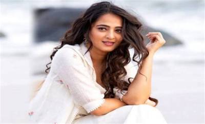 Anushka Shetty Net Worth, Age, Height, Bio, Birthday, Wiki!