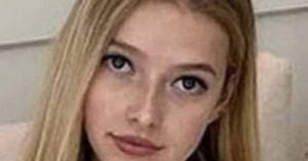 Apple Blythe Alison Martin - Net Worth, Age, Height, Birthday, Bio, Wiki!