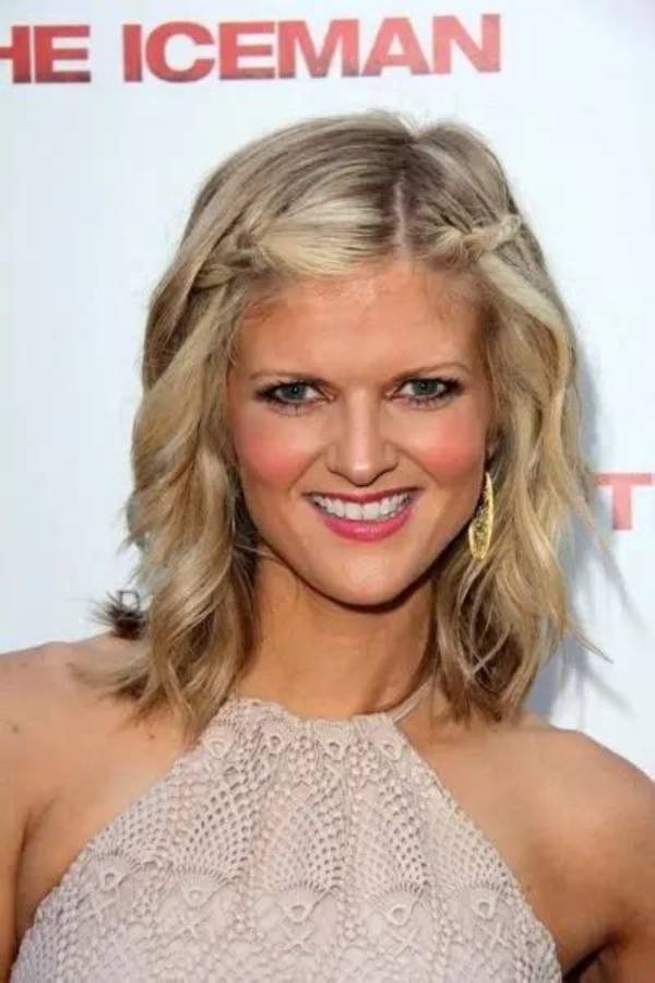 Arden Myrin Net Worth, Age, Height, Bio, Birthday, Wiki!