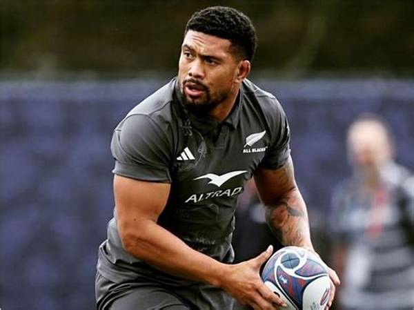 Ardie Savea Net Worth, Age, Height, Bio, Birthday, Wiki!