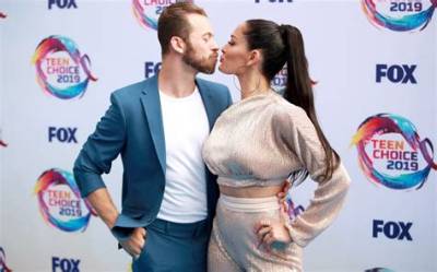 Artem Chigvintsev - Net Worth, Age, Height, Birthday, Bio, Wiki!