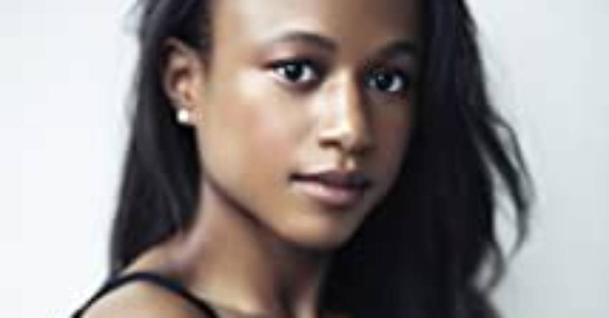 Ashlei Sharpe Chestnut - Net Worth, Age, Height, Birthday, Bio, Wiki!
