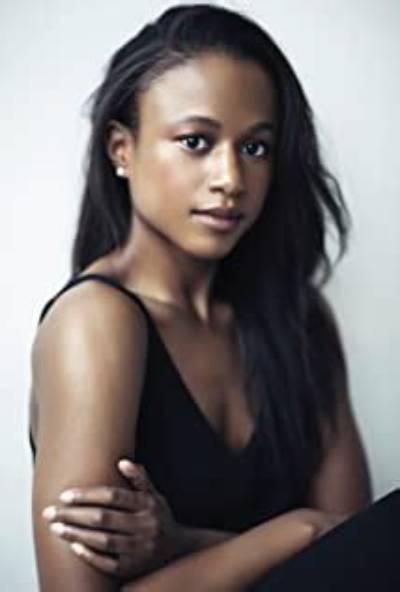 Ashlei Sharpe Chestnut - Net Worth, Age, Height, Birthday, Bio, Wiki!
