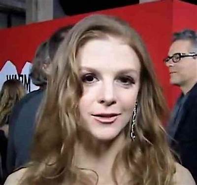 Ashley Bell - Net Worth, Age, Height, Birthday, Bio, Wiki!