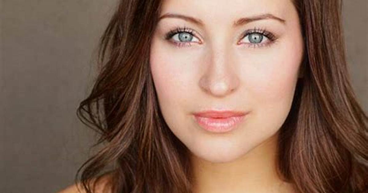 Ashley Leggat Net Worth 2024, Age, Height, Bio, Birthday, Wiki!