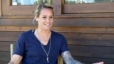 Ashlyn Harris Net Worth, Age, Height, Bio, Birthday, Wiki!