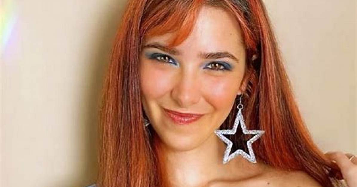Asmr Glow - Net Worth, Age, Height, Birthday, Bio, Wiki!