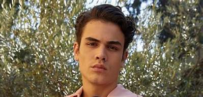 Atakan Hosgoren - Net Worth, Age, Height, Birthday, Bio, Wiki!