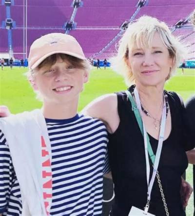 Atlas Heche Tupper - Net Worth, Age, Height, Birthday, Bio, Wiki!
