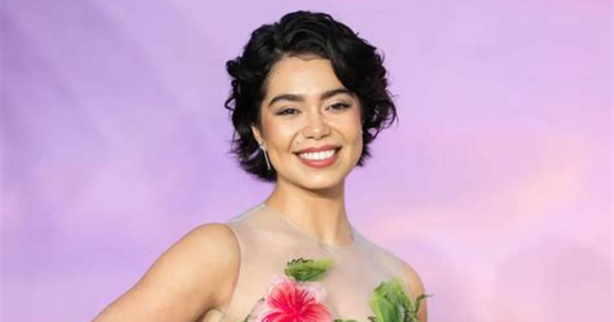 Auli'i Cravalho Net Worth, Age, Height, Bio, Birthday, Wiki!