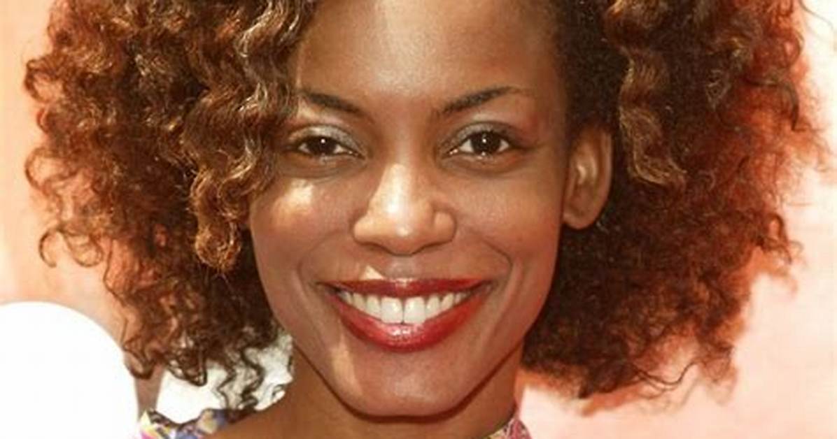 Aunjanue Ellis - Net Worth, Age, Height, Birthday, Bio, Wiki!
