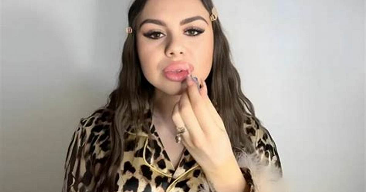 Aurora Celli - Net Worth, Age, Height, Birthday, Bio, Wiki!