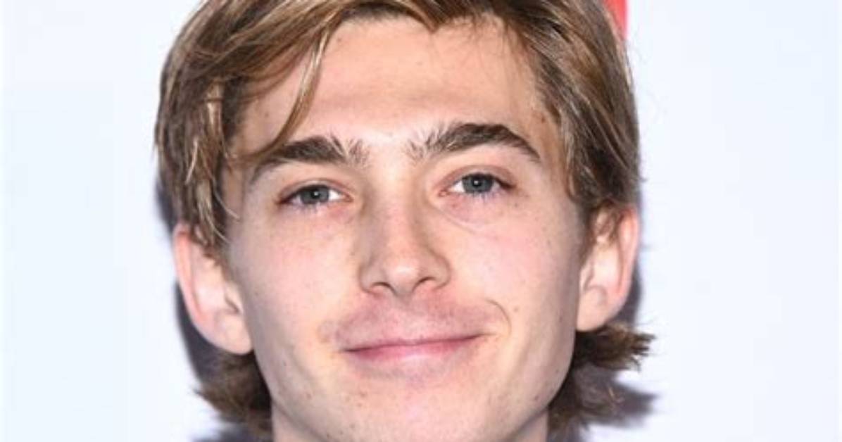 Austin Abrams Net Worth, Age, Height, Bio, Birthday, Wiki!