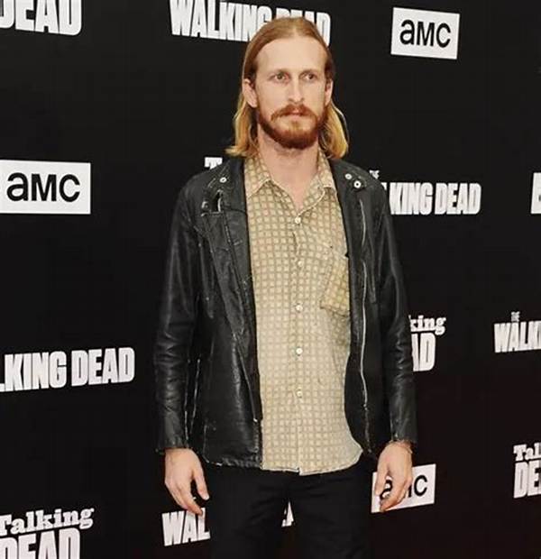 Austin Amelio Net Worth, Age, Height, Bio, Birthday, Wiki!