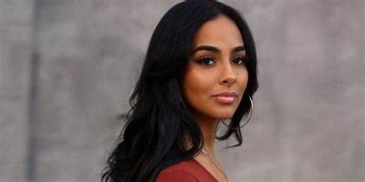 Ayisha Diaz Net Worth, Age, Height, Bio, Birthday, Wiki!