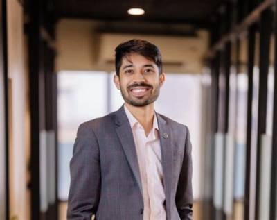Ayman Sadiq Net Worth, Age, Height, Bio, Birthday, Wiki!