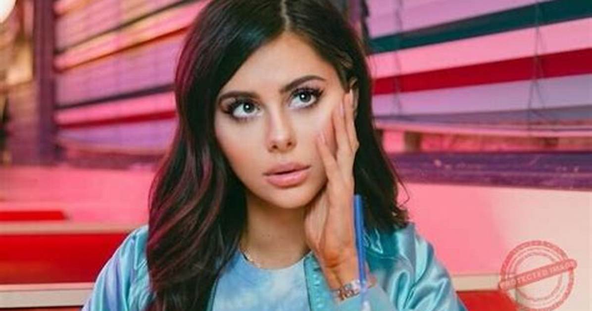 Azzyland Net Worth, Age, Height, Bio, Birthday, Wiki!