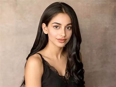 Banita Sandhu Net Worth, Age, Height, Bio, Birthday, Wiki!