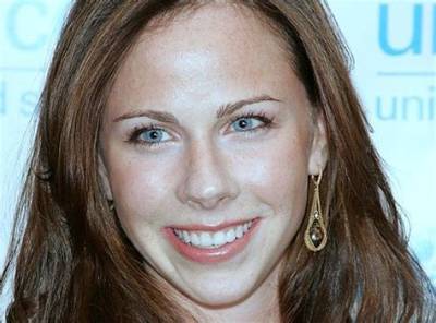 Barbara Bush Net Worth, Age, Height, Bio, Birthday, Wiki!