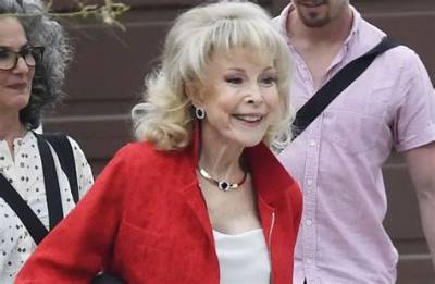 Barbara Cook - Net Worth, Age, Height, Birthday, Bio, Wiki!