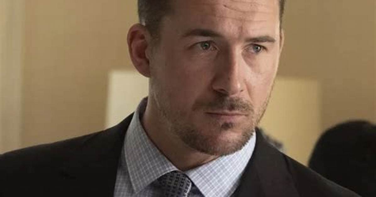 Barry Sloane Net Worth, Age, Height, Bio, Birthday, Wiki!