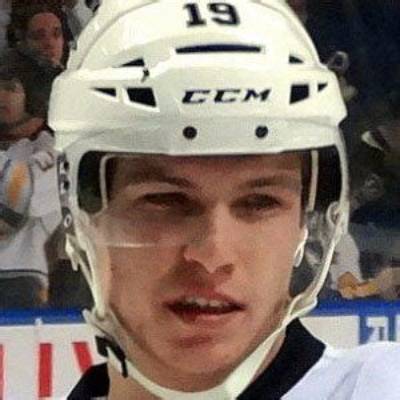 Beau Bennett - Net Worth, Age, Height, Birthday, Bio, Wiki!