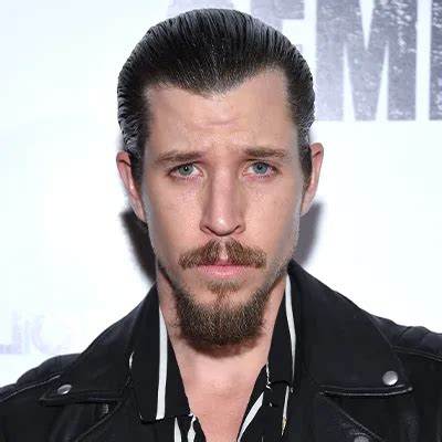 Beau Knapp Net Worth, Age, Height, Bio, Birthday, Wiki!