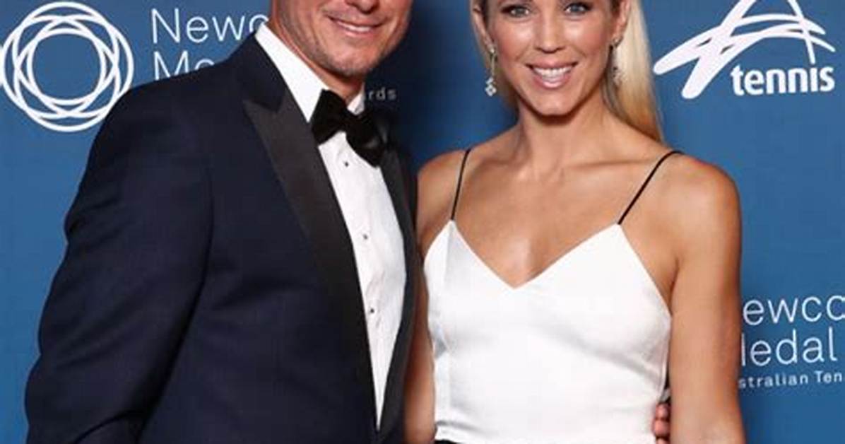 Bec Hewitt - Net Worth, Age, Height, Birthday, Bio, Wiki!